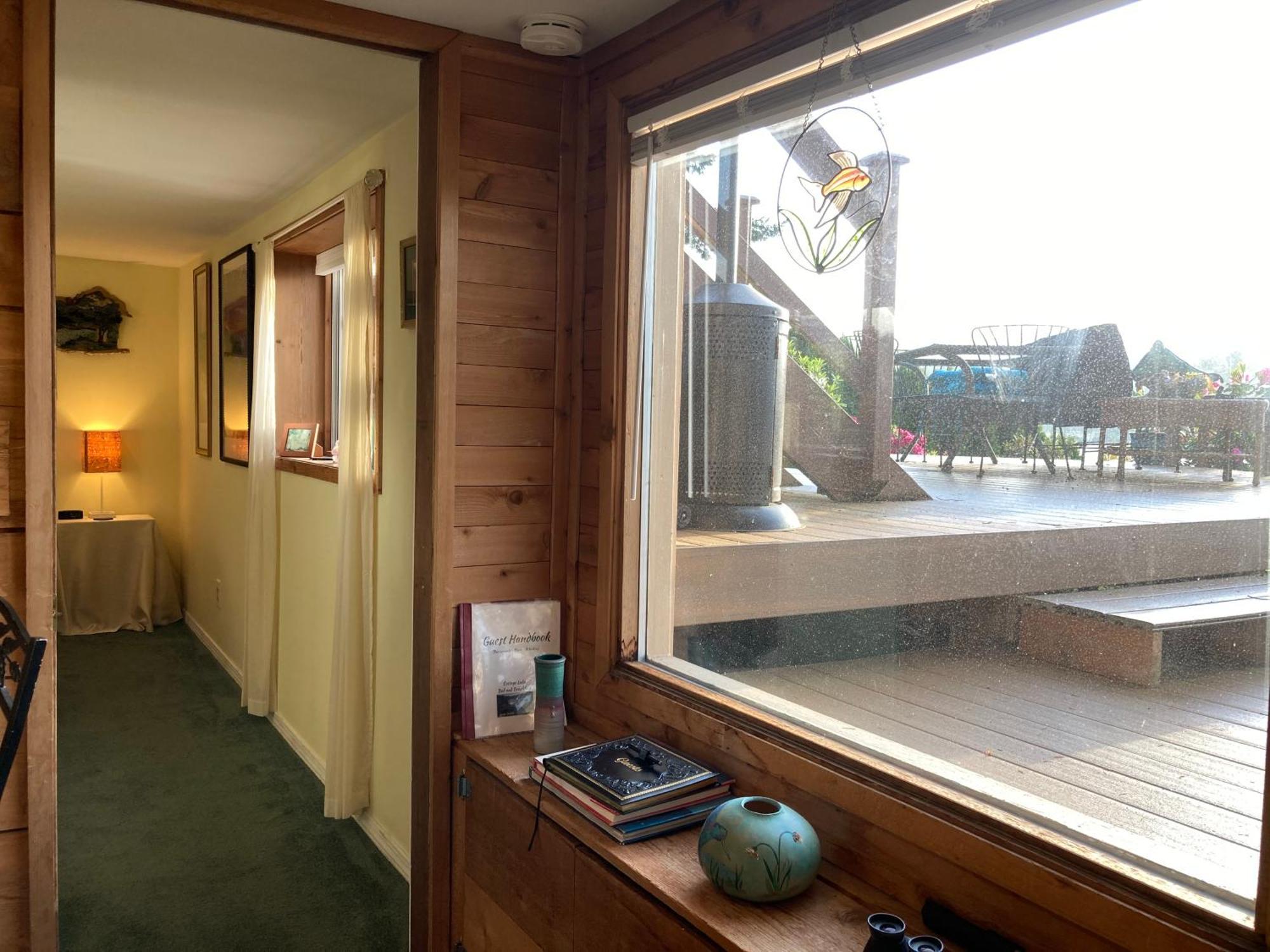 Cottage Lake Bed And Breakfast Bed & Breakfast Woodinville