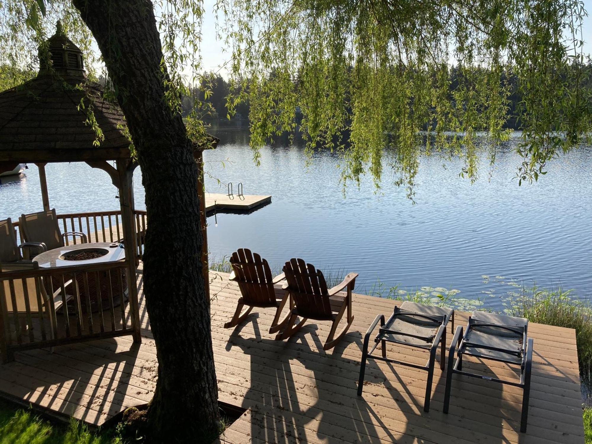 Cottage Lake Bed And Breakfast Bed & Breakfast Woodinville