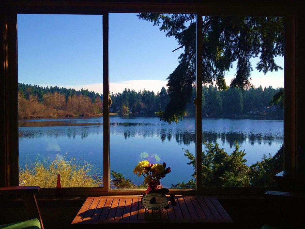 Cottage Lake Bed And Breakfast